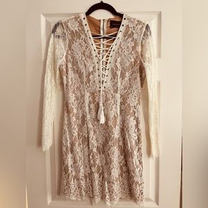 White lace dress